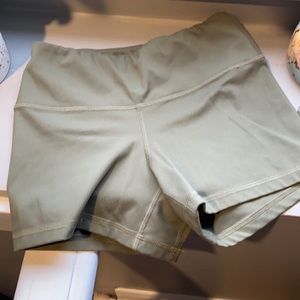 Power high rise - shadow sage